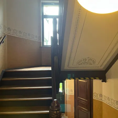 Moderne Und Barrierefreie Am Lene-voigt-park Innenstadt Stuck Und Style Reudnitz *